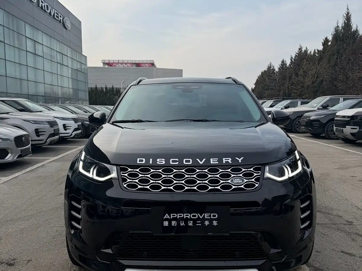 Land Rover Discovery Sport 2025 249PS Performance Tech Edition фото 3