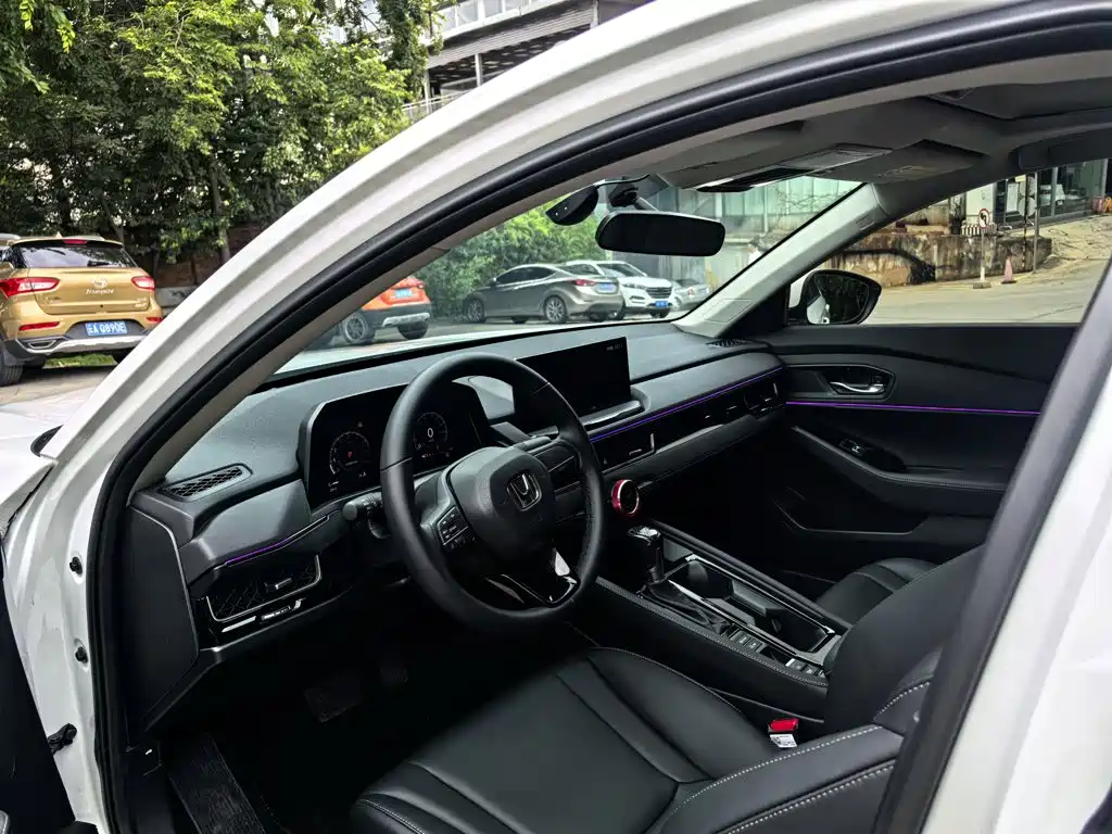 Honda Inspire 2026 2025 260TURBO Elegance Edition