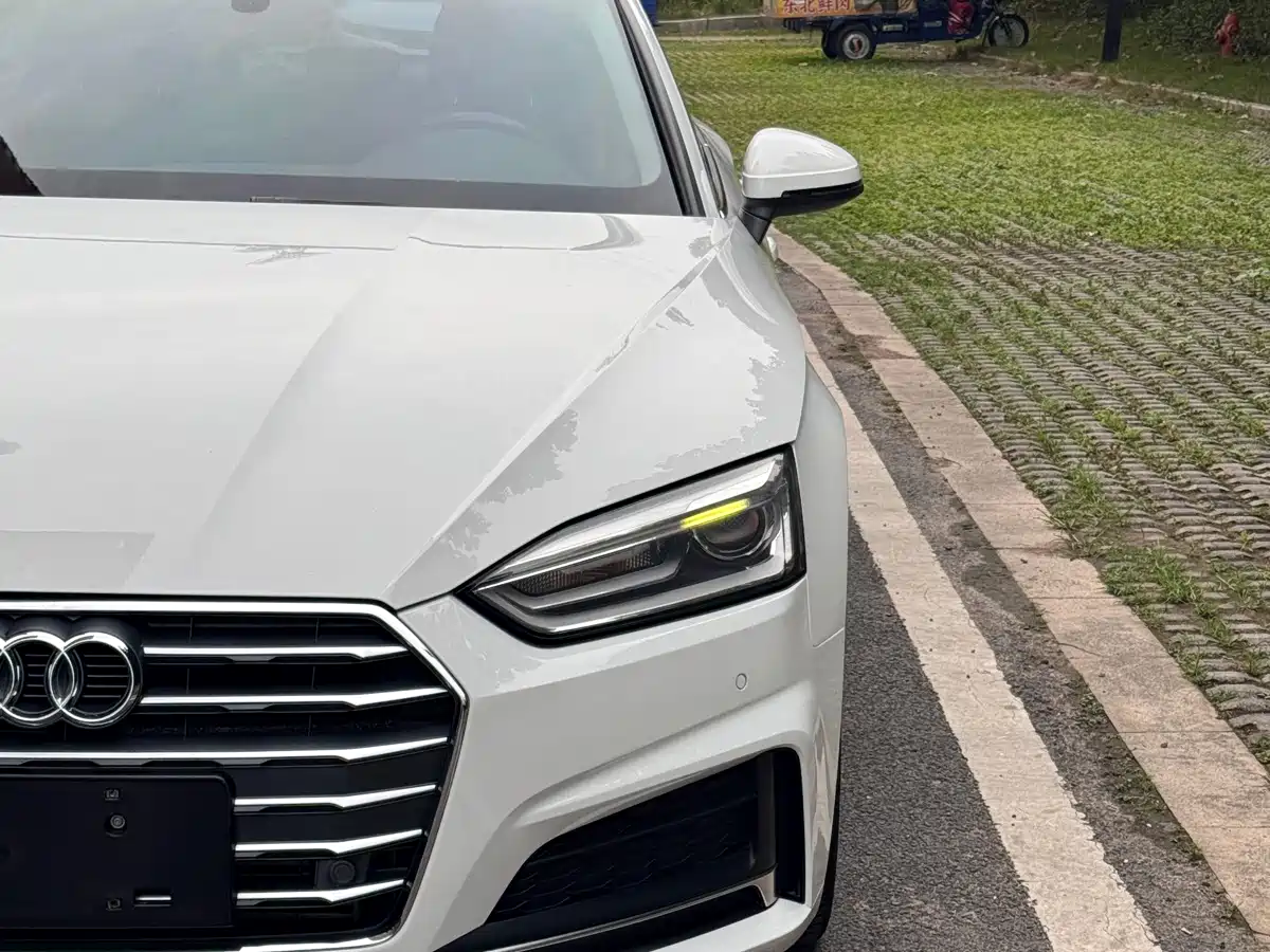 Audi A5 (Import) 2017 Sportback 40 TFSI Fashion фото 9
