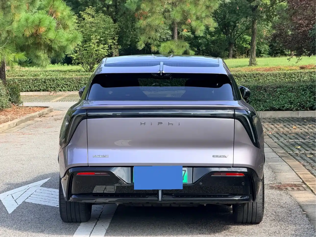 HiPhi Y 2023 2023 765km Flagship Edition