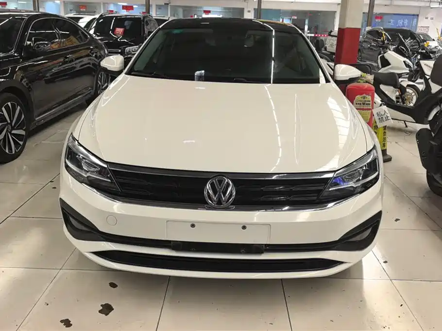 Volkswagen Lamando 2019 230TSI DSG Trend Edition China V фото 2