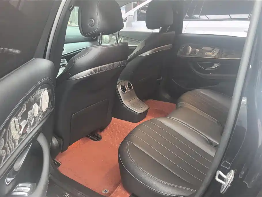 Mercedes-Benz E-Class 2023 Facelift E 300 L Luxury фото 11