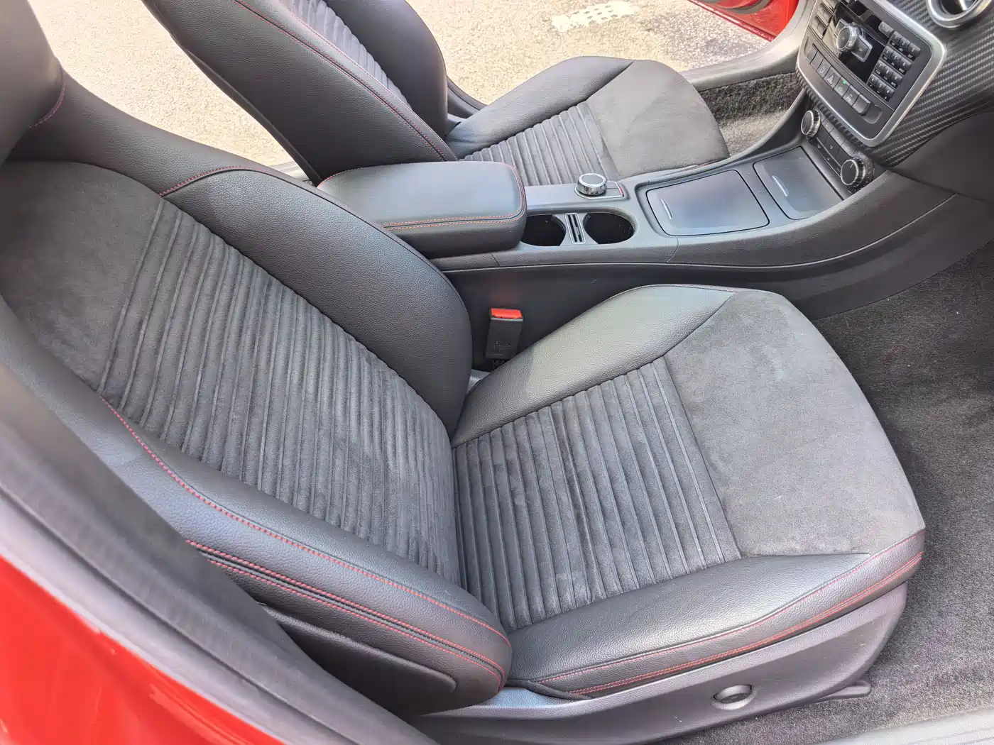 Mercedes-Benz A-Class (Import) 2015 A 200 Sport фото 15