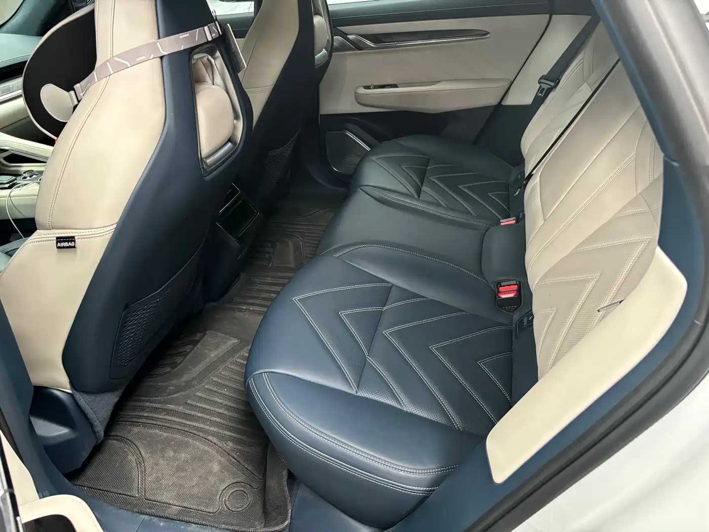 ZEEKR EXTREME KRYPTON 001