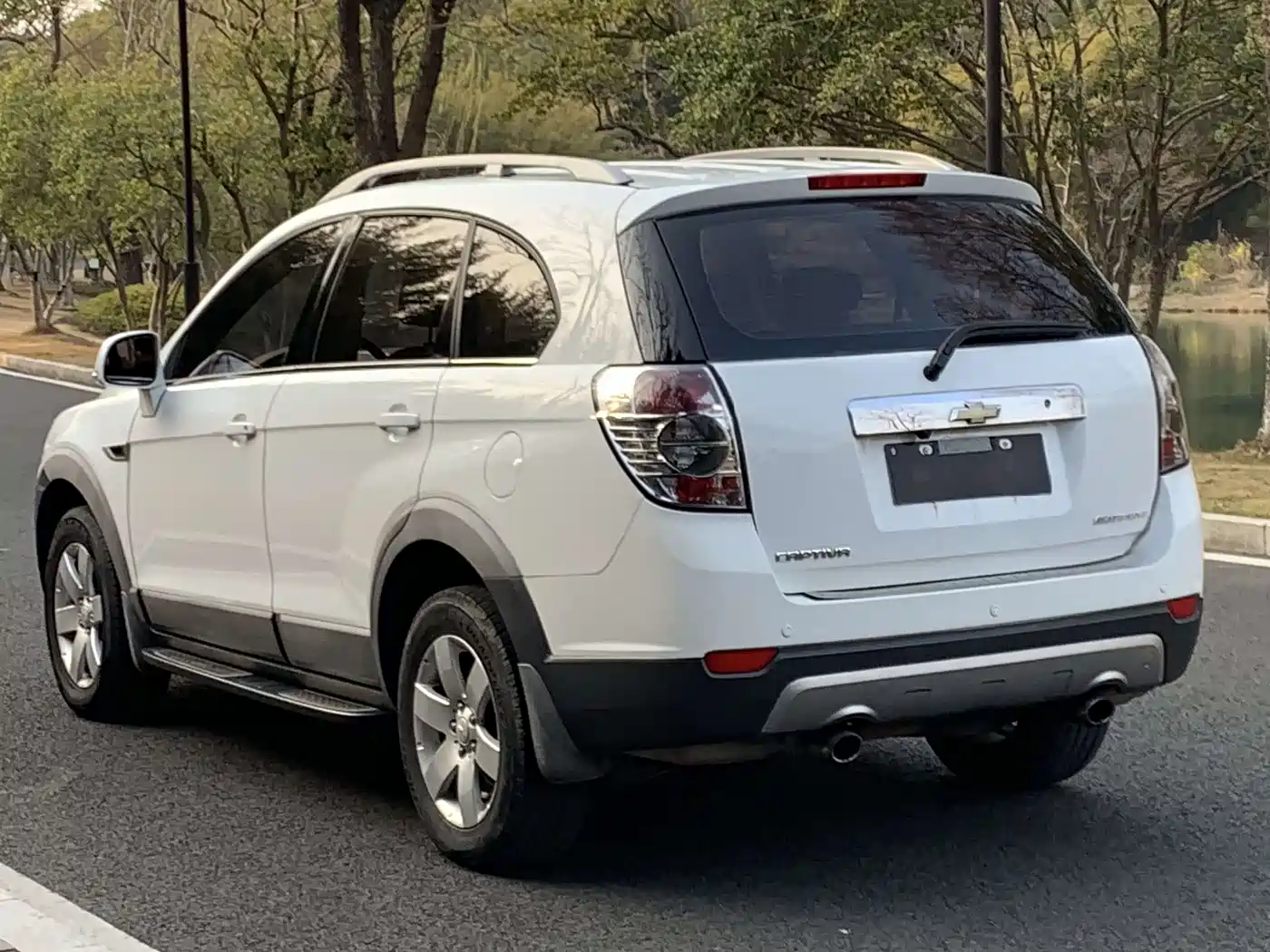 Chevrolet Captiva 2014 2.4L 2WD Urban 7-seater фото 5