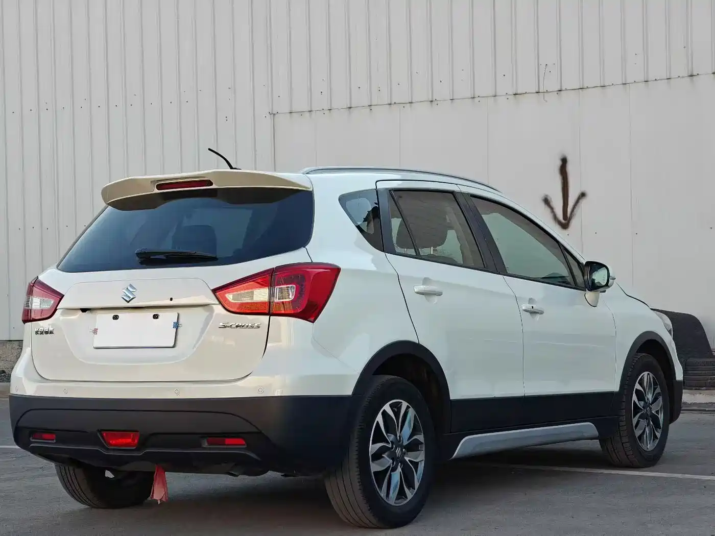 Suzuki Xiaotu 2018 2017 1.6L CVT 2WD Urban Progressive Edition