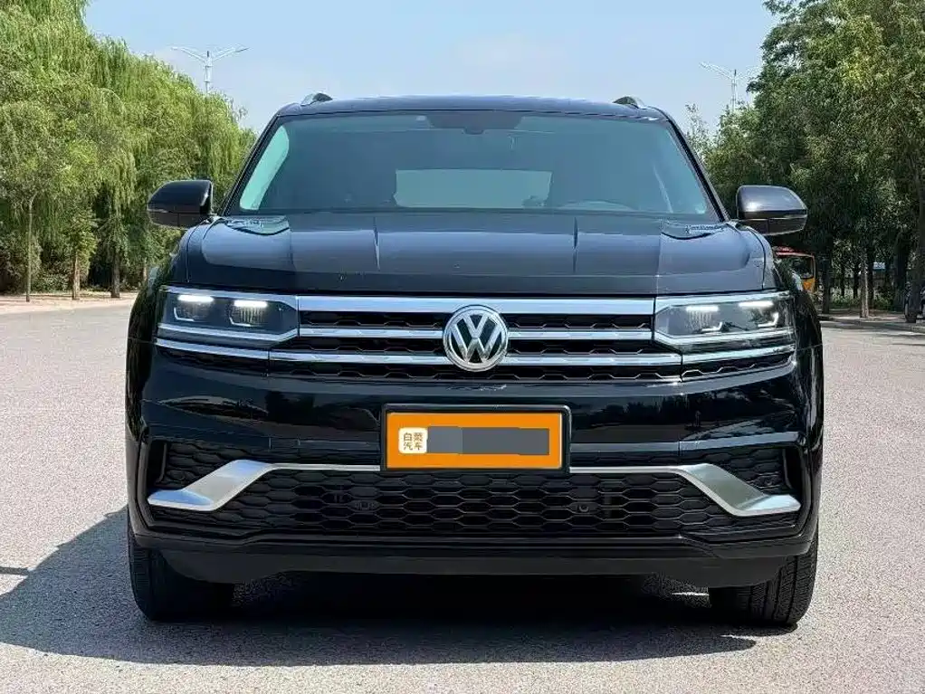صورة 2 - Volkswagen Teramont