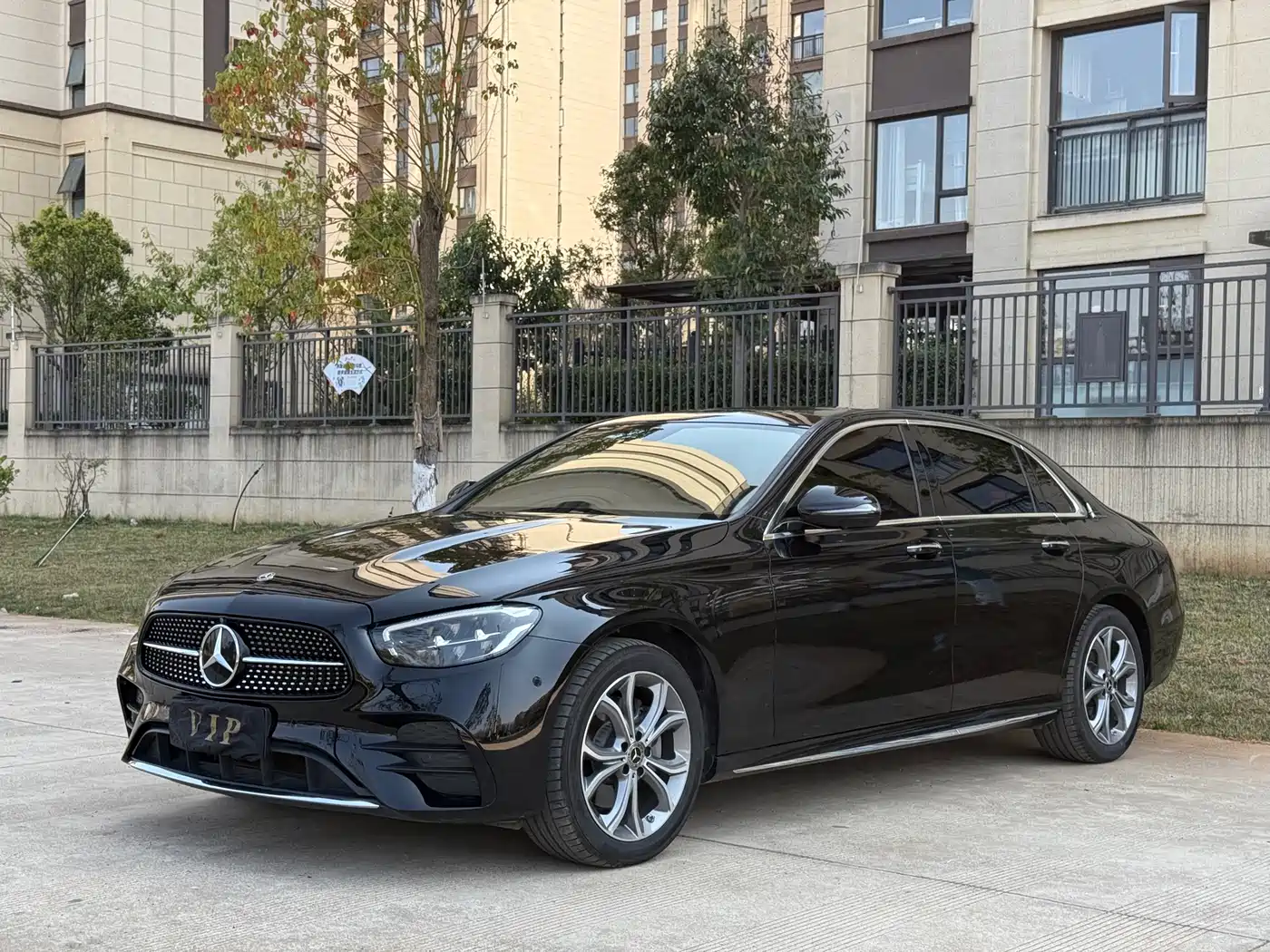  E CLASS