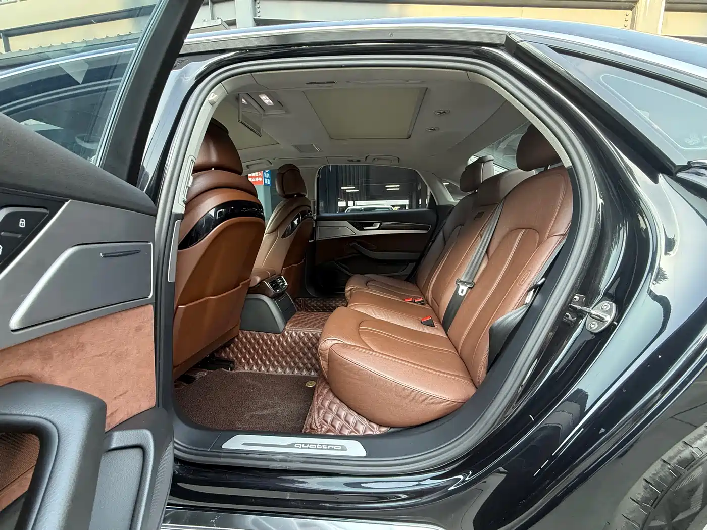 Audi A8 2014 A8L 45 TFSI quattro Comfort фото 9