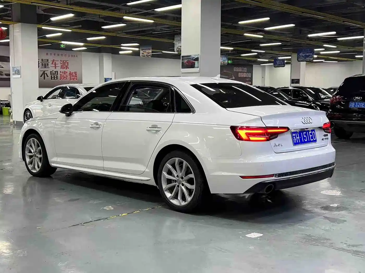 Audi A4L 2018 30th Anniversary 40 TFSI Fashion фото 7
