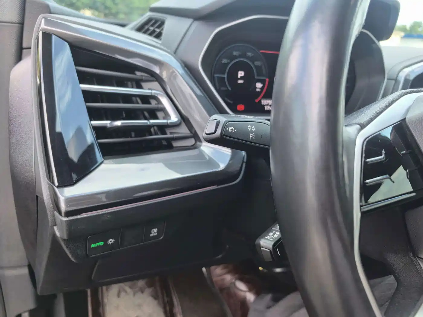 Фото 8 - Audi Q4 e-tron