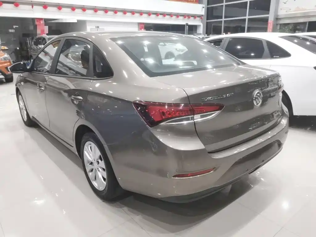 Фото 5 - Buick Excelle