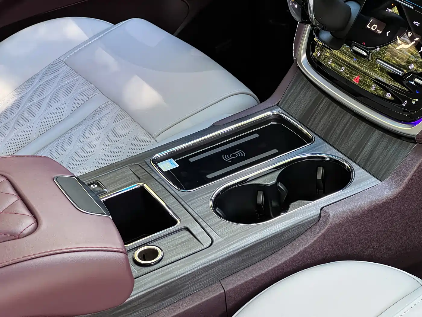 Buick GL8 2022 Avenir Avia 6-Seater Virtue Edition фото 18