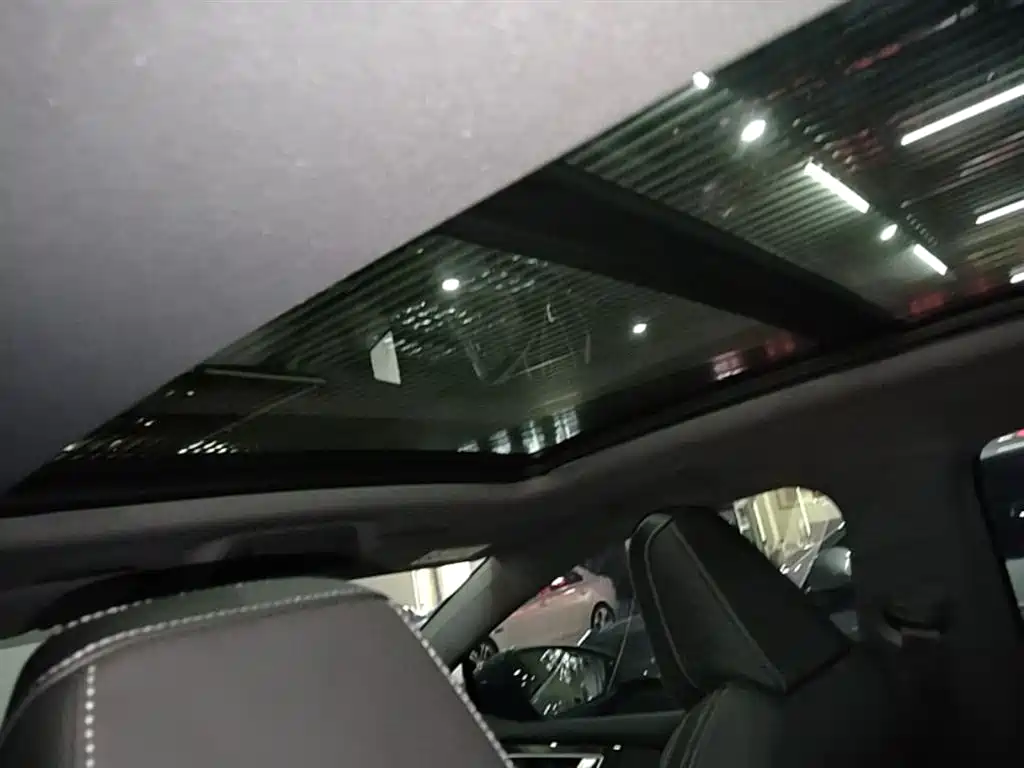 Audi Q4 e-tron 2024 40 e-tron Creation Edition фото 18
