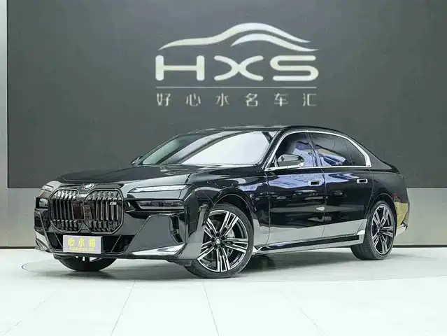 BMW 7 SERIES