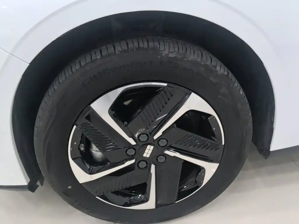 Geely Galaxy Galaxy L6 2026 2025 EM-i 140km Explorer+ Edition