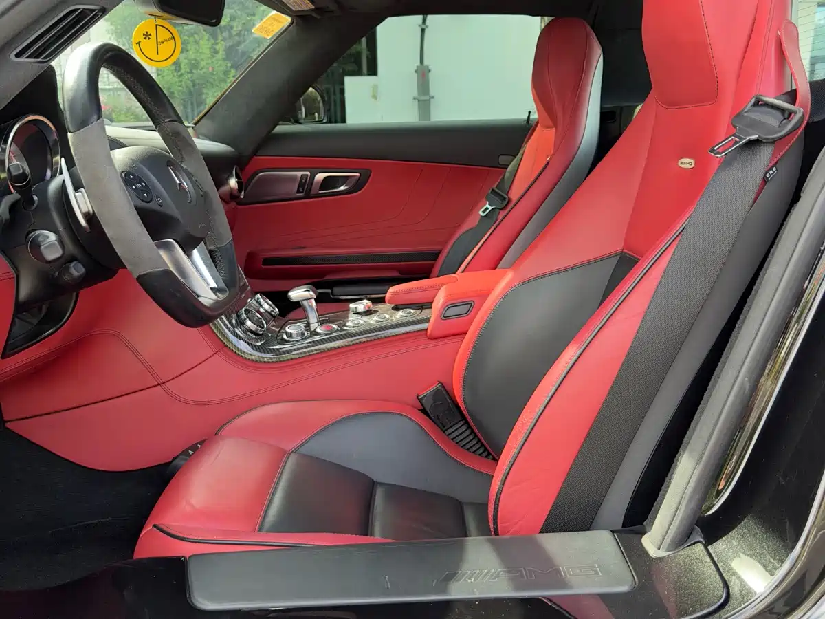 Mercedes-Benz SLS AMG 2011 2011 SLS AMG
