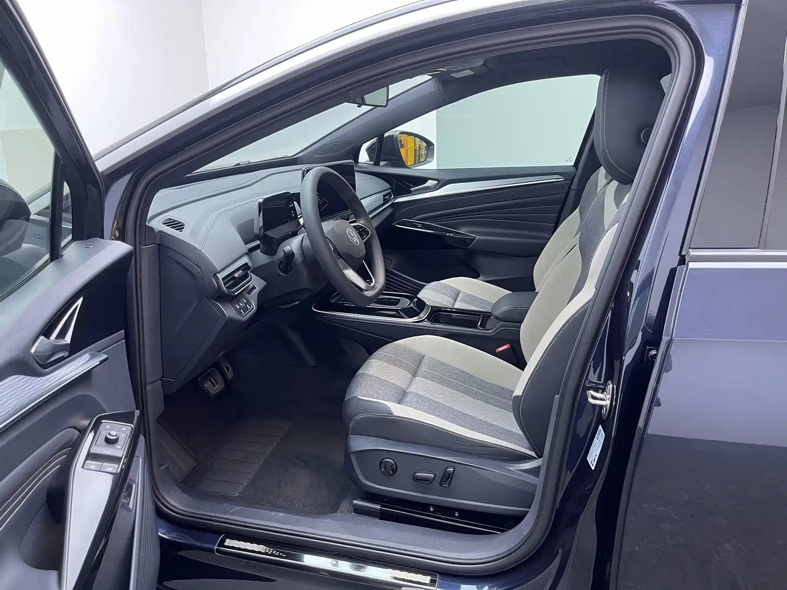 Photo 13 - Volkswagen ID.4 CROZZ