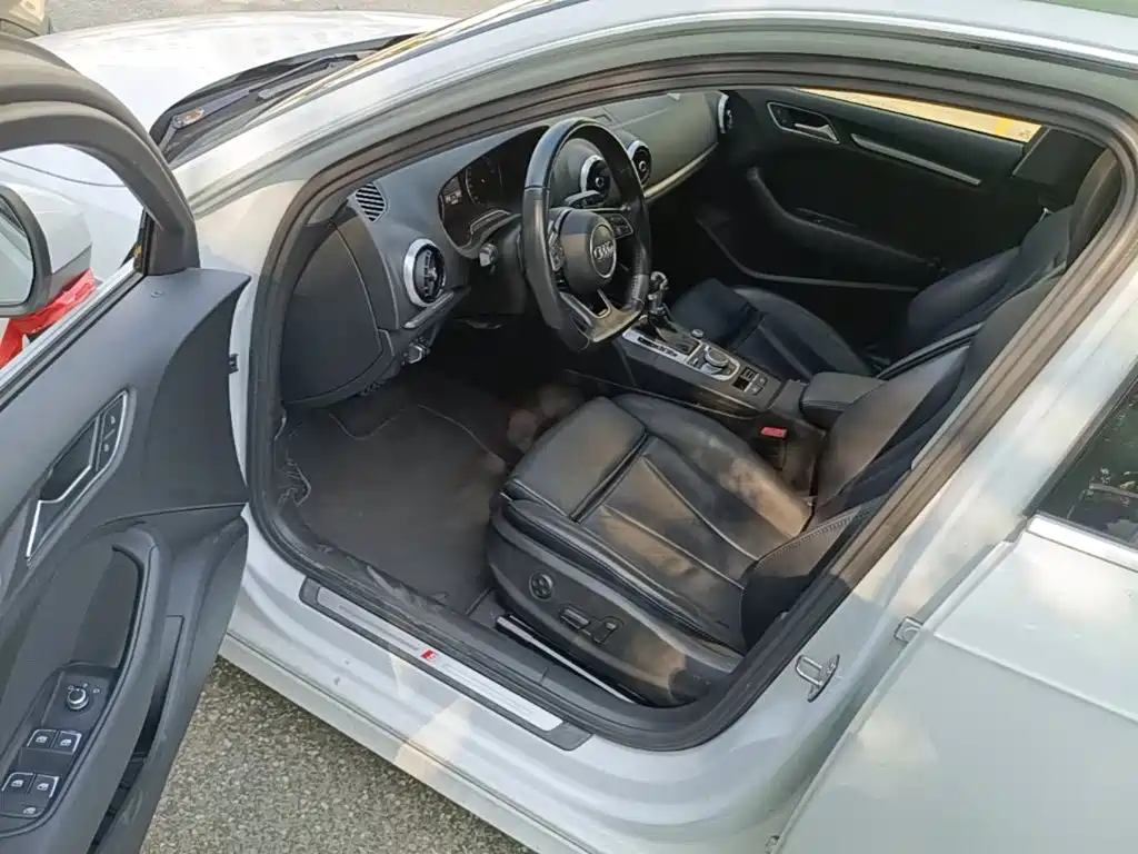 Фото 16 - Audi A3