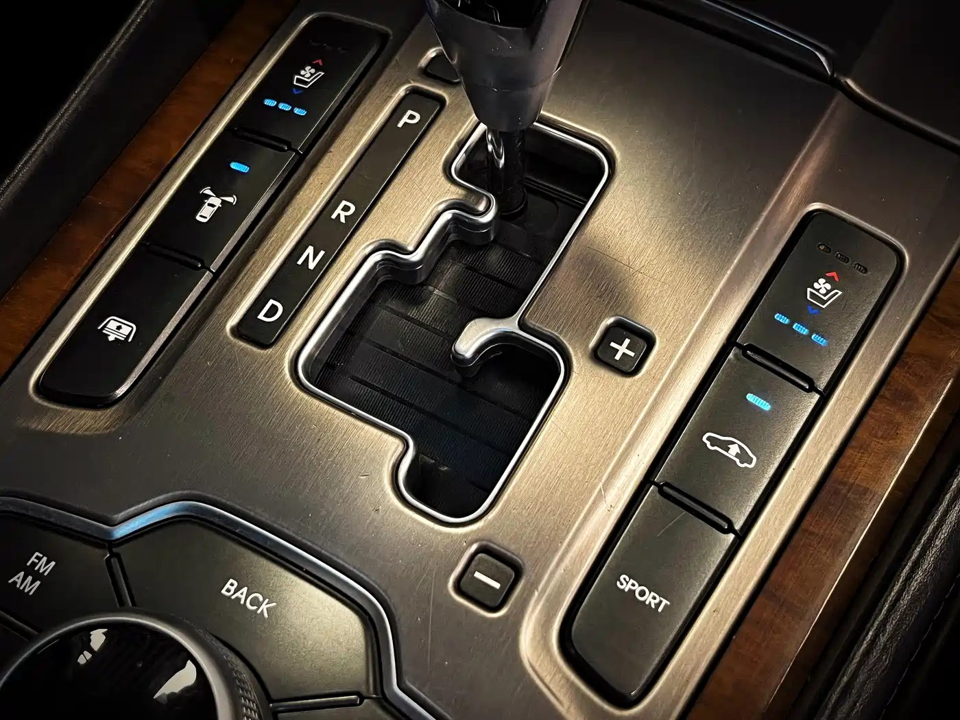 Hyundai Equus 2012 Model 3.8 GDi Extended Premium Edition фото 23