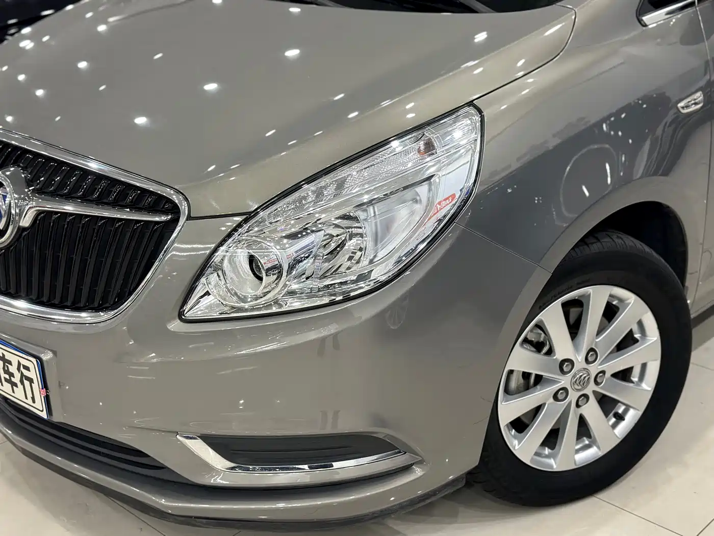 Buick GL8 2018 28T Comfort China VI фото 30