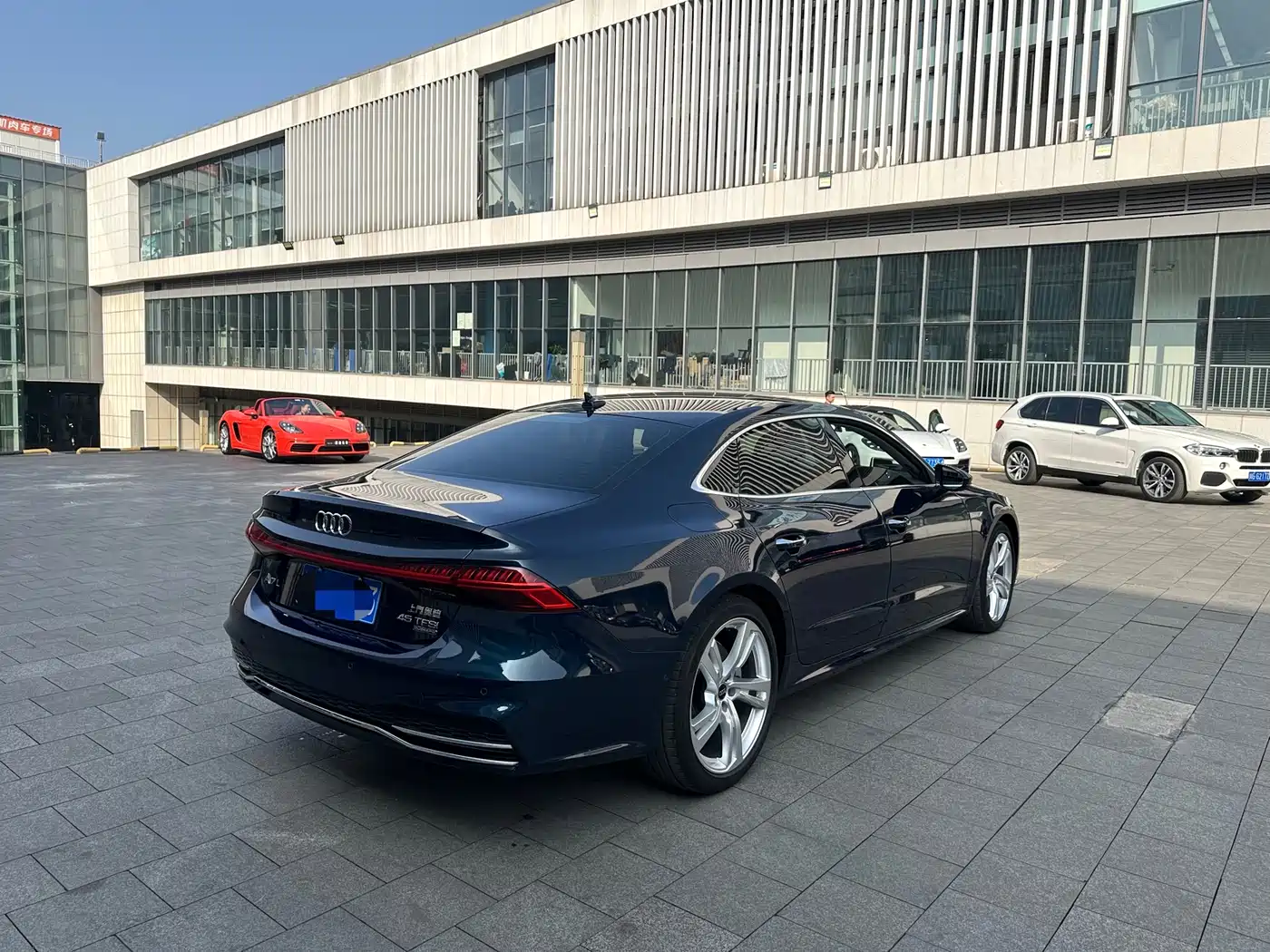 Audi A7L 2024 45 TFSI quattro Premium Luxury фото 5