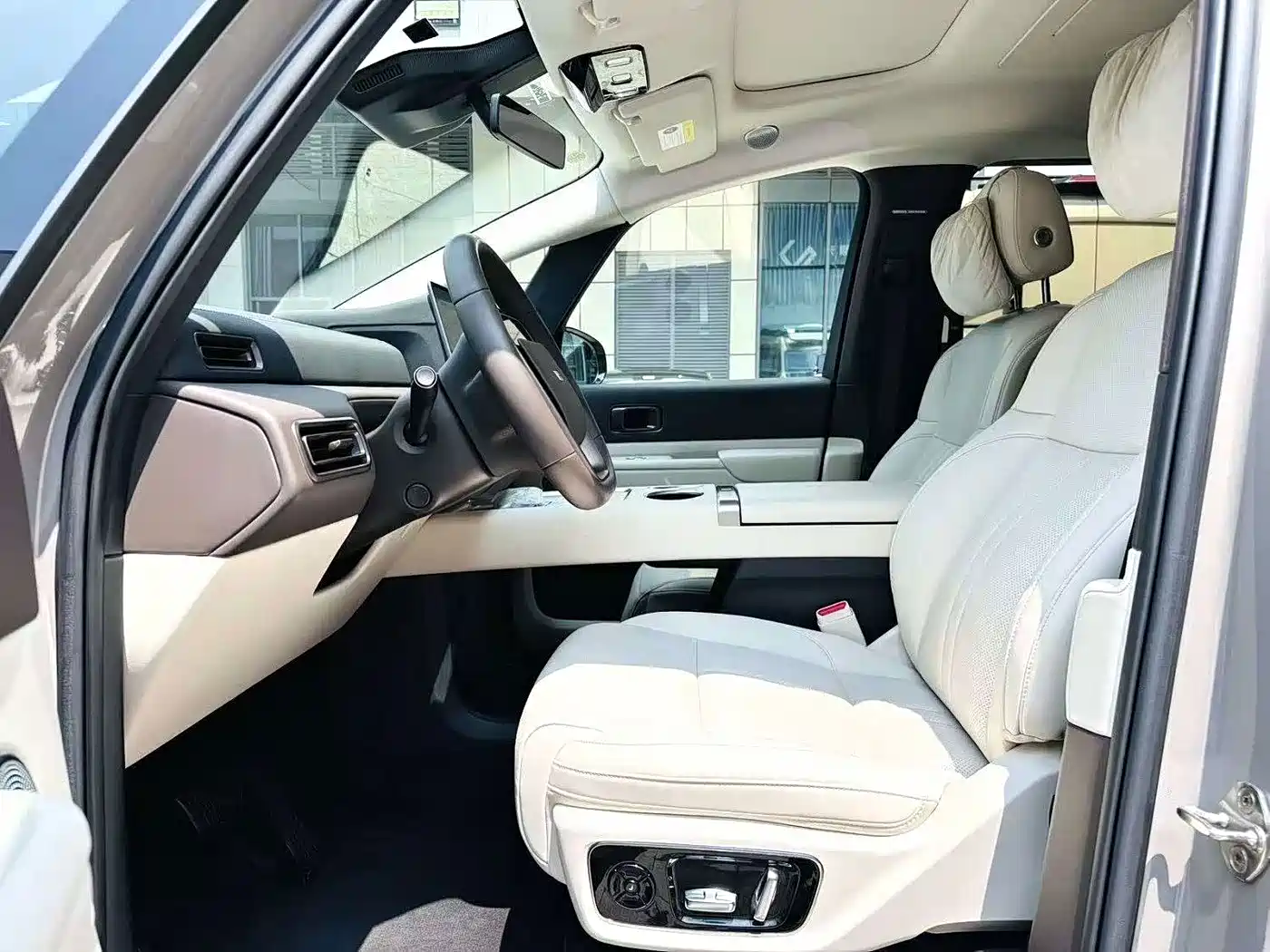 Li Auto MEGA 2024 2024 Ultra