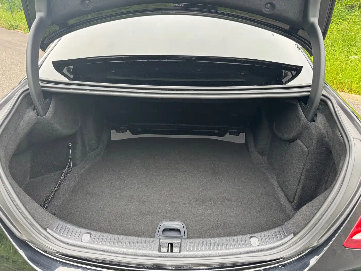 Mercedes-Benz E-Class 2019 E 260 L Sport фото 16