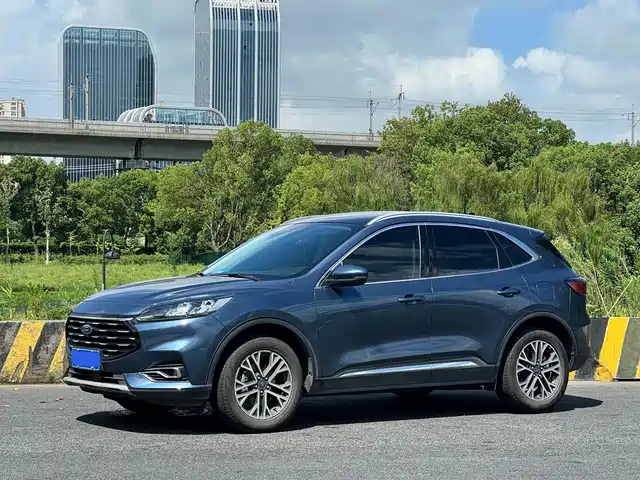 Ford Escape EcoBoost 245, моноприводный