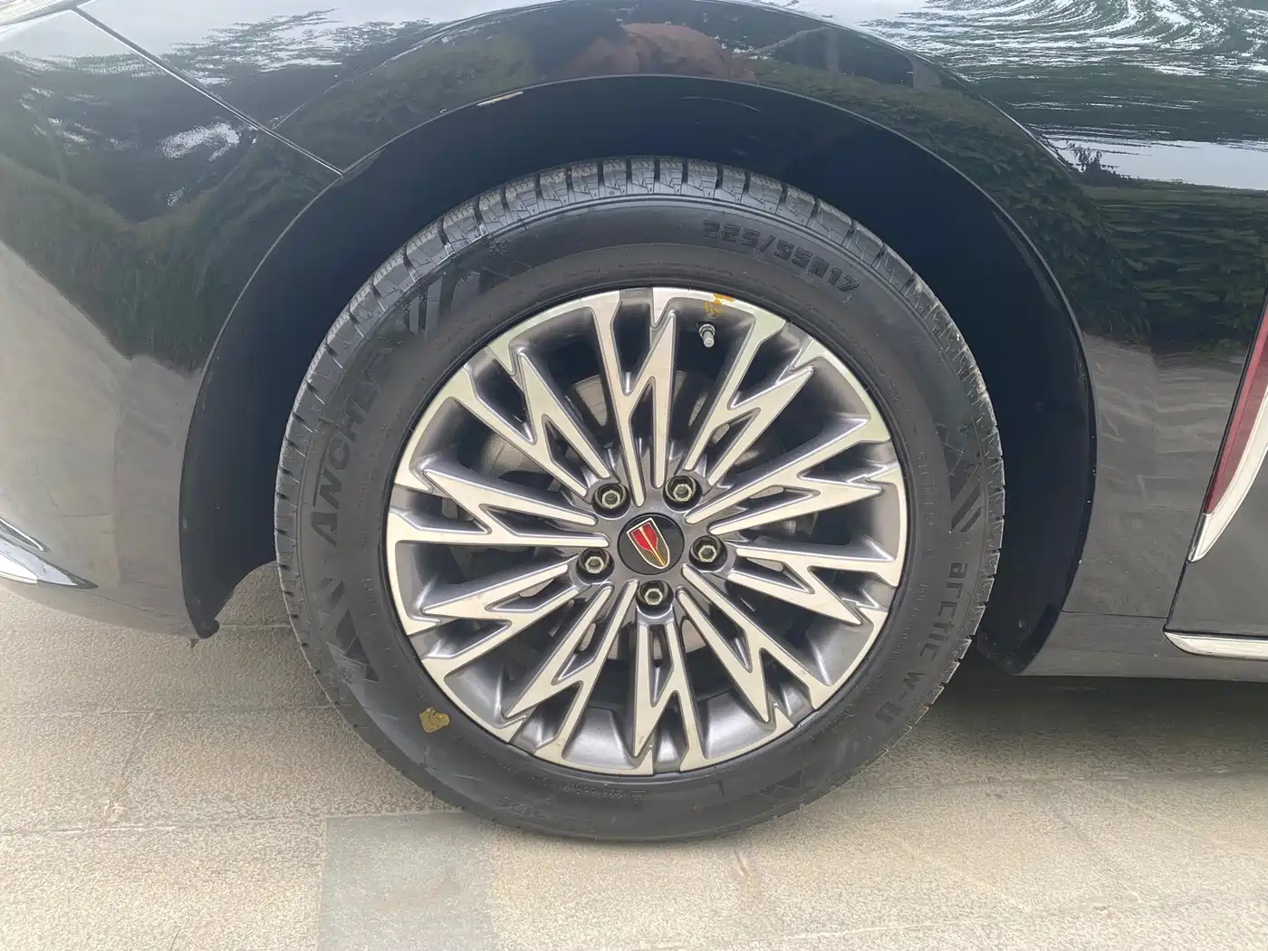 Hongqi H5 2023 1.5T DCT Smart Connect Flag Rhythm фото 8
