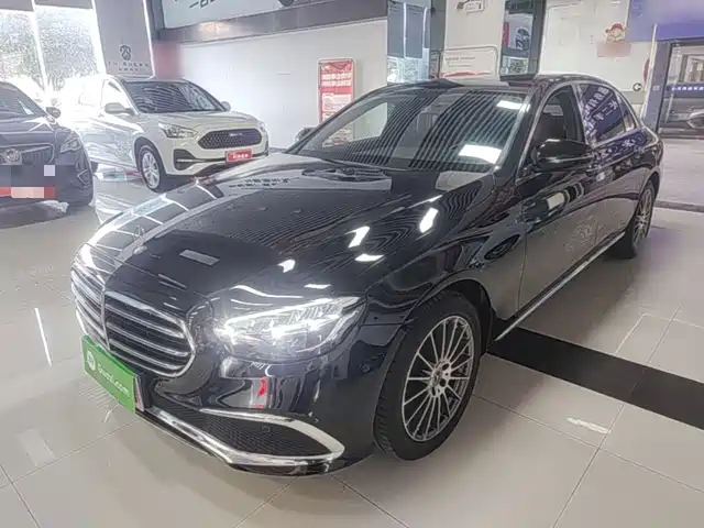 Mercedes-Benz E-Class 2023