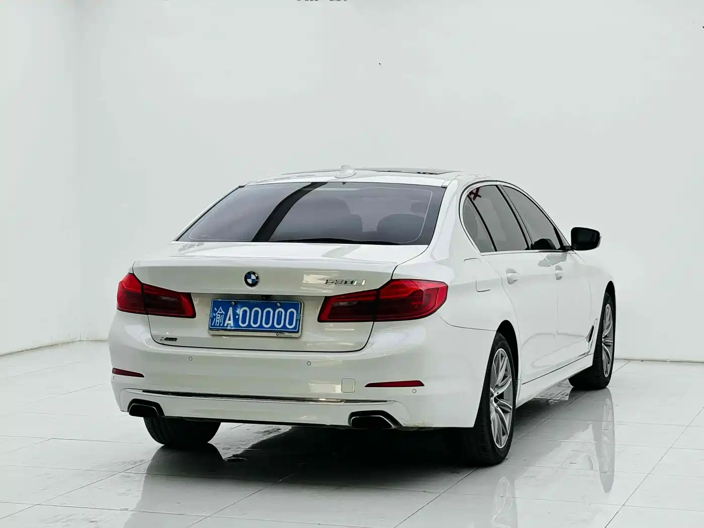 BMW 5 Series 2018 530Li Exclusive Luxury Package фото 6