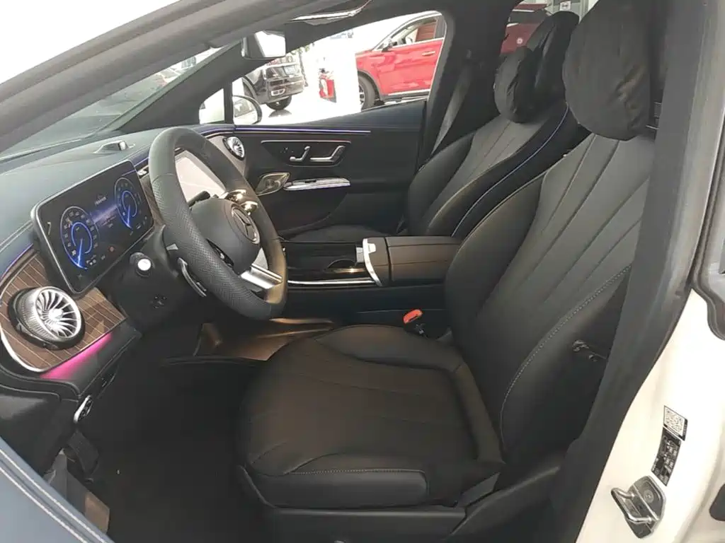 Mercedes-Benz EQE 2025 2025 500 4MATIC Pioneer