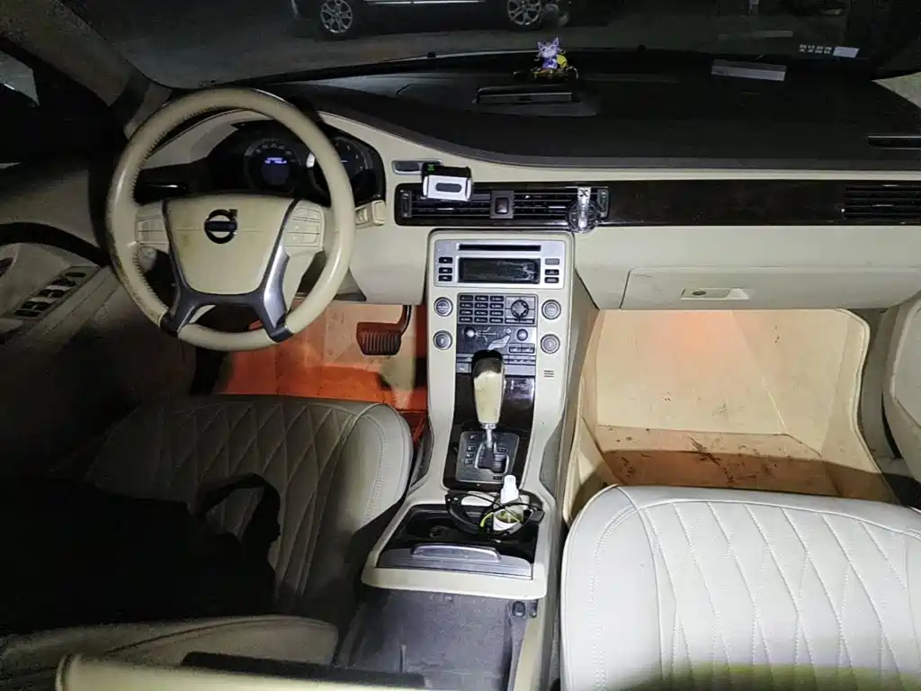 Volvo S80L 2010 2009 2.5T Zhizun Edition
