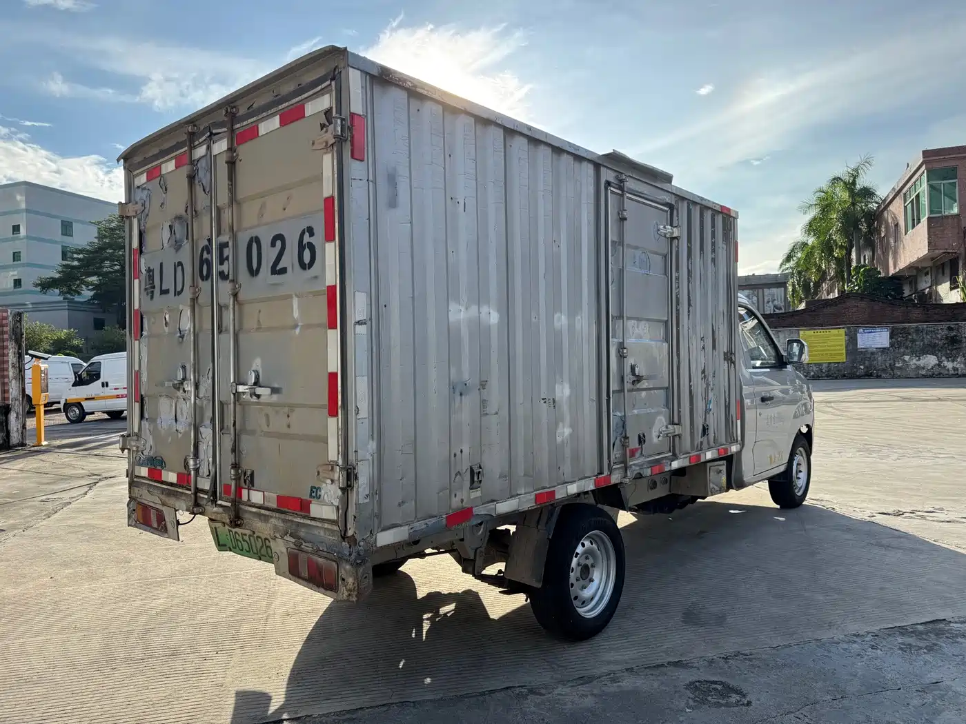 Ruichi New Energy EC71 2023 2023 EC71L Van Pioneer Type I 50.38kWh