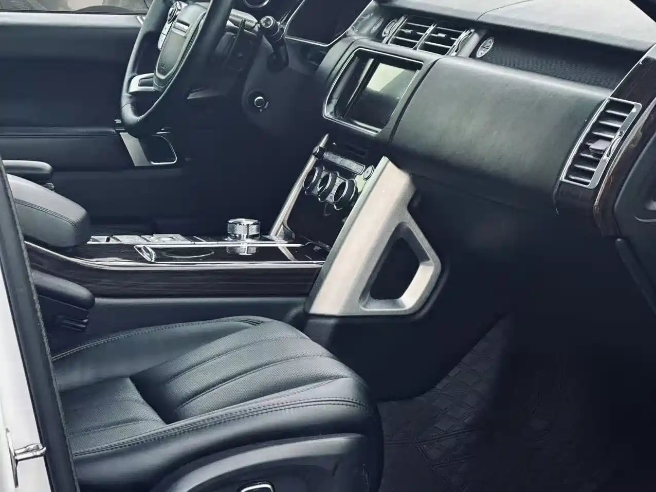 Land Rover Range Rover 2015 2014 3.0 SC V6 Vogue
