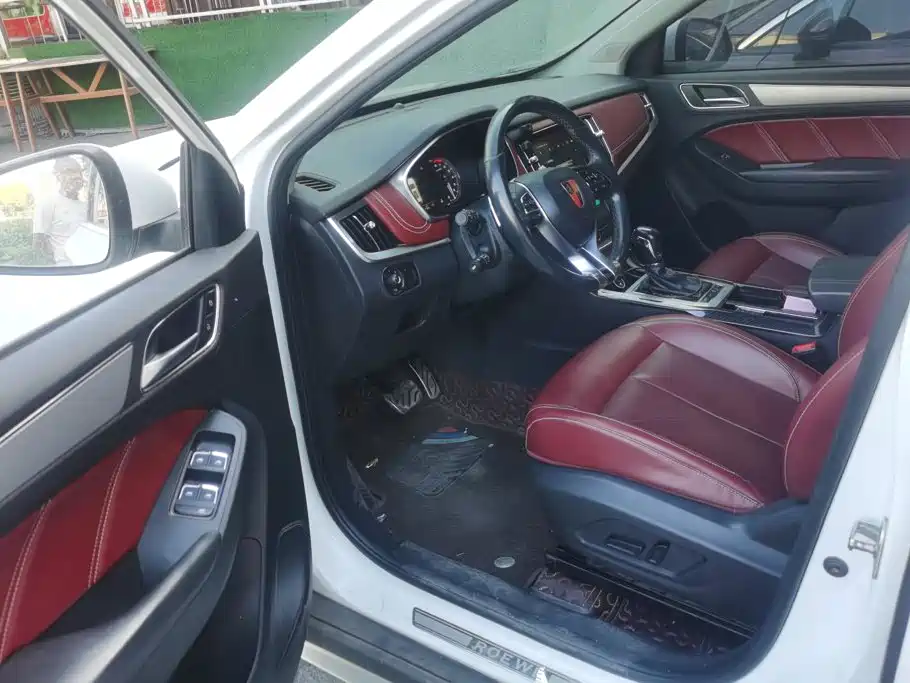 Roewe RX5 2016 2016 30T 4WD Automatic Internet Premium Edition