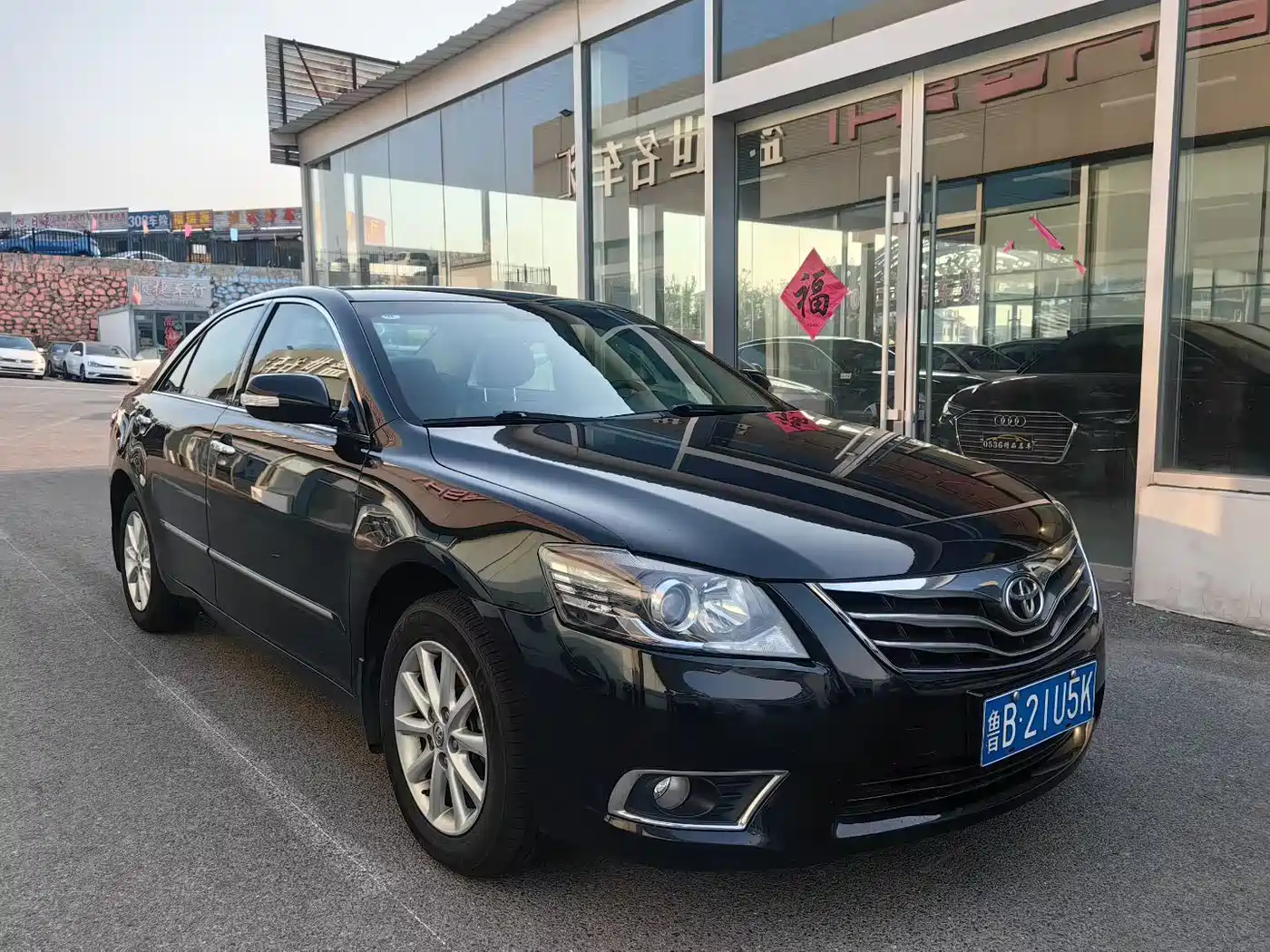 Toyota Camry 2013 200E Classic Elite Edition фото 3