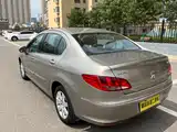 Фото 16 - Peugeot 408