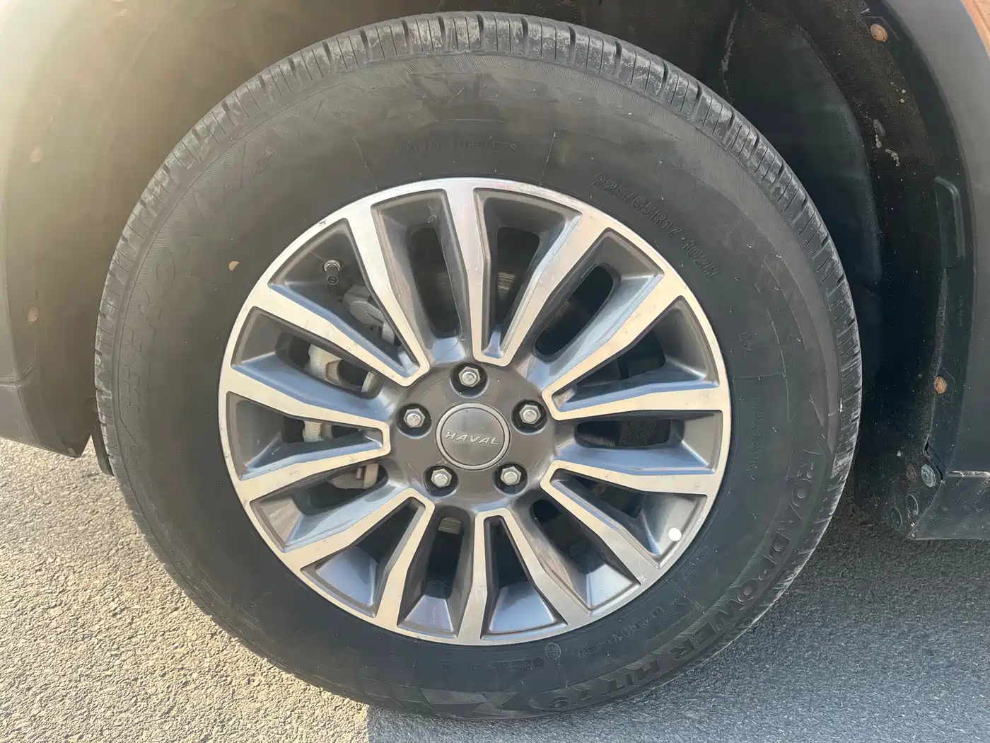 Haval H6 2015 Sport 1.5T Automatic 2WD Luxury фото 6