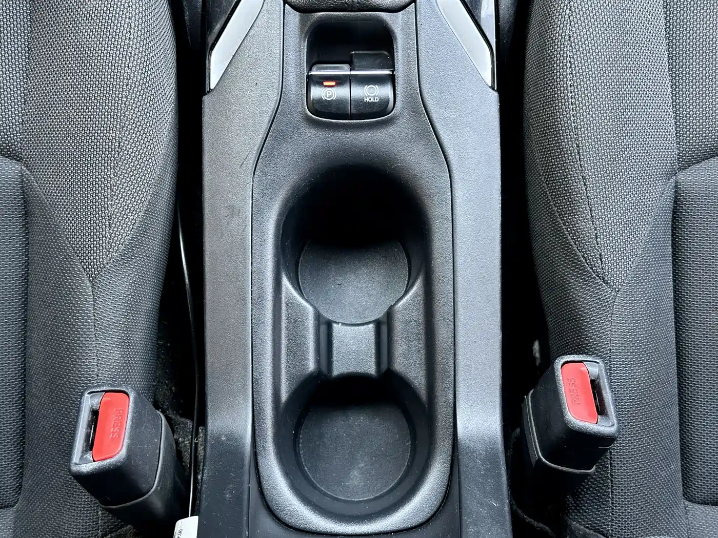 Toyota Levin 2022 Dual Engine 1.8H E-CVT Progressive Edition фото 22