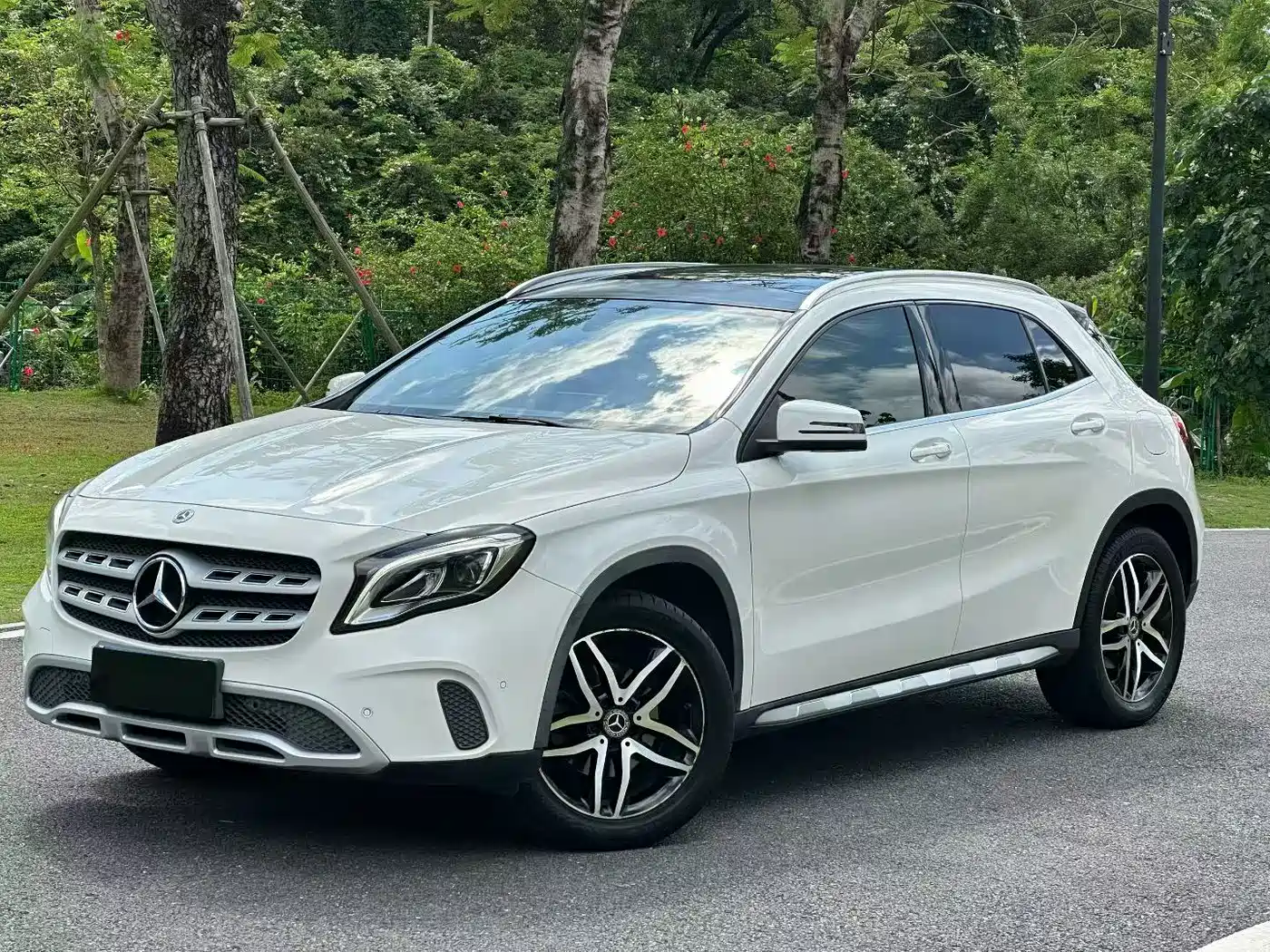 Mercedes-Benz GLA 2017 GLA 200 Fashion