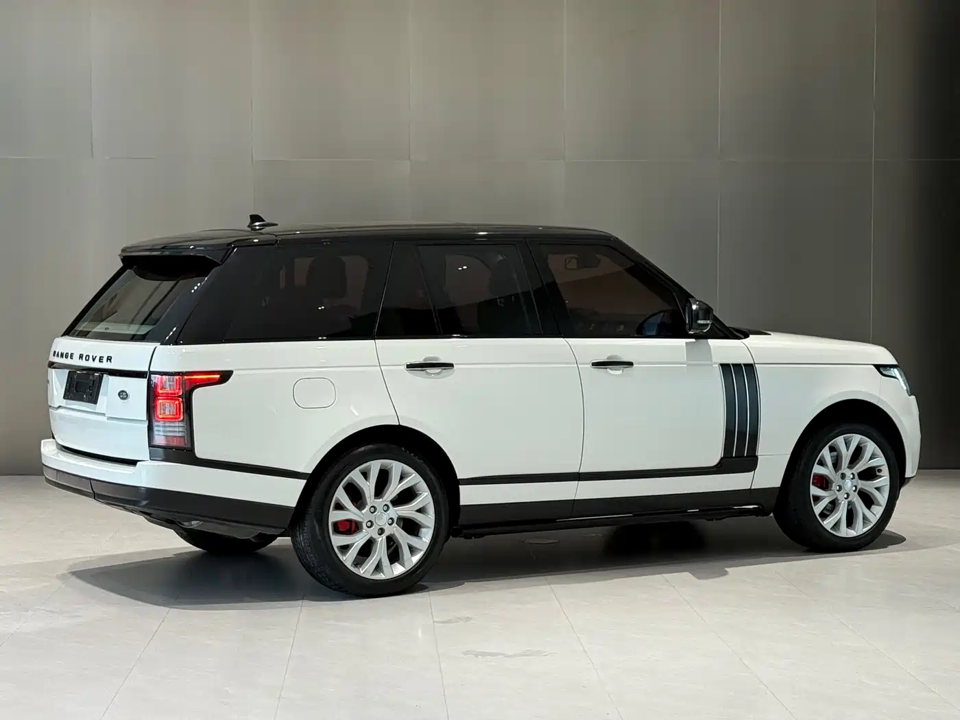 Land Rover Range Rover фото 8