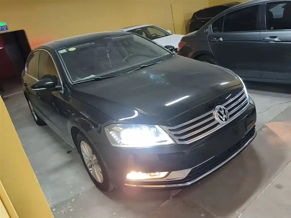 Volkswagen Magotan 2013 1.8TSI Luxury фото 4