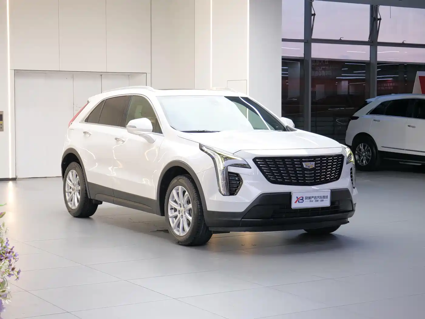 Cadillac XT4 2018 Model 28T 2WD Technology фото 3