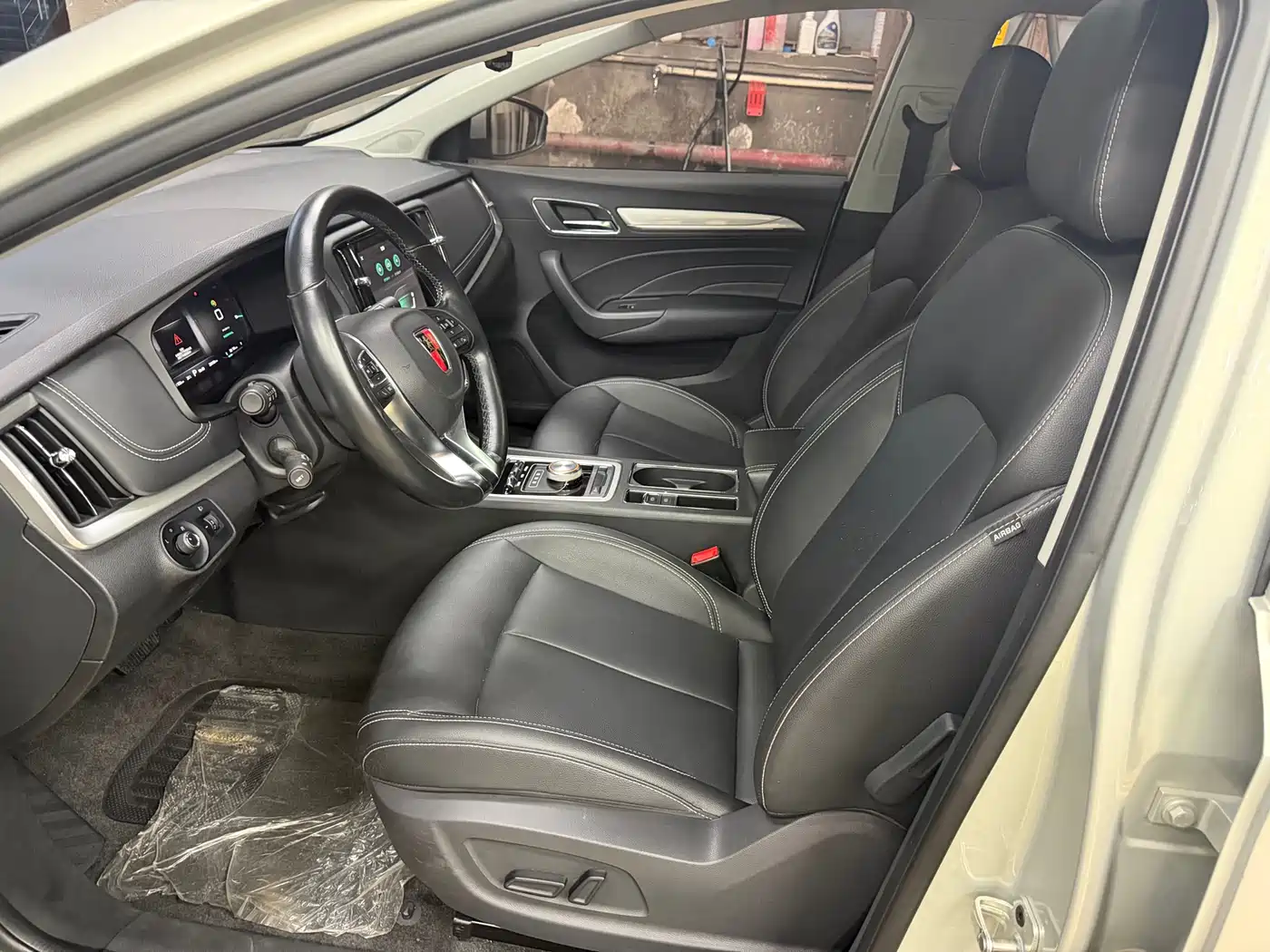 Roewe i6 New Energy 2018 2017 45T Hybrid Connected Smart Enjoyment Edition