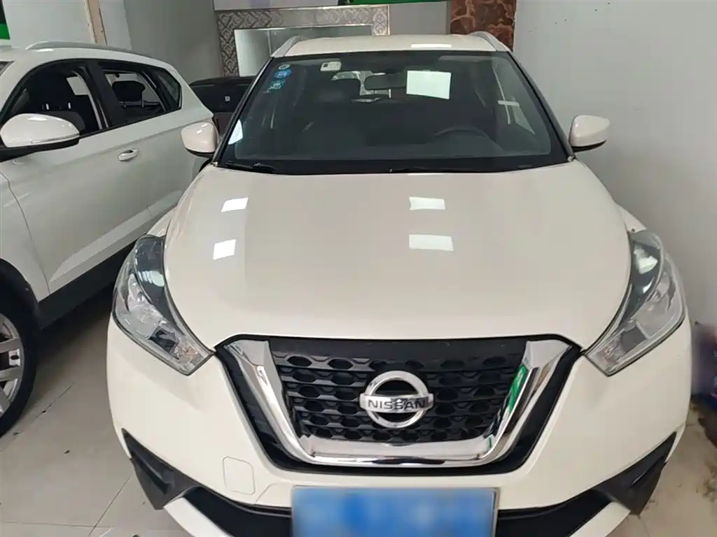 Nissan Kicks 2018 2017 1.5L CVT Cool Edition