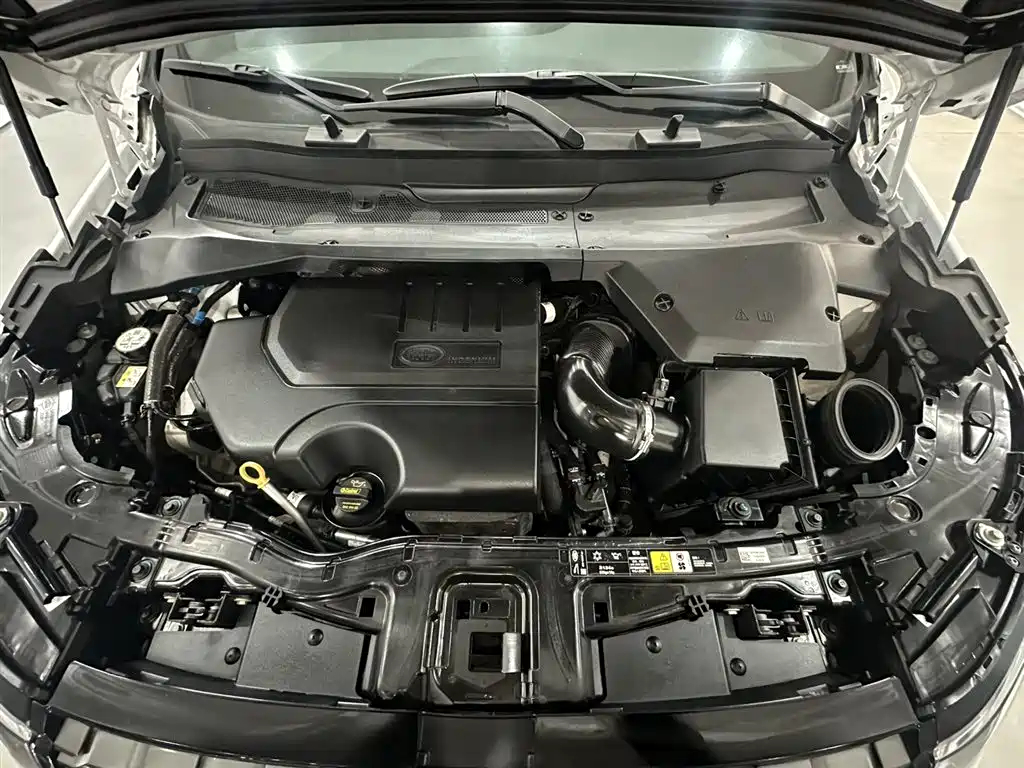 Land Rover Discovery Sport 2022 Model 249PS R-Dynamic S Performance Edition 5-Seater фото 12
