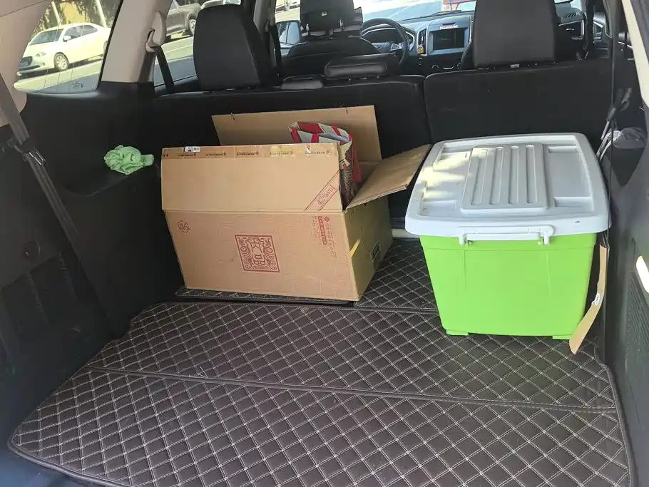 Фото 4 - Ford Edge
