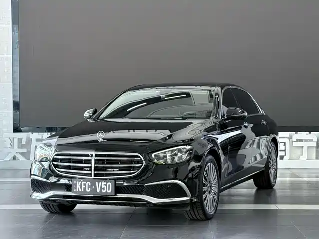 Mercedes-Benz E-Class 2021
